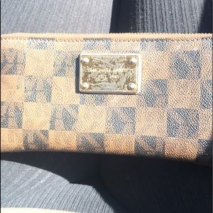 Michael kors full sized wallet